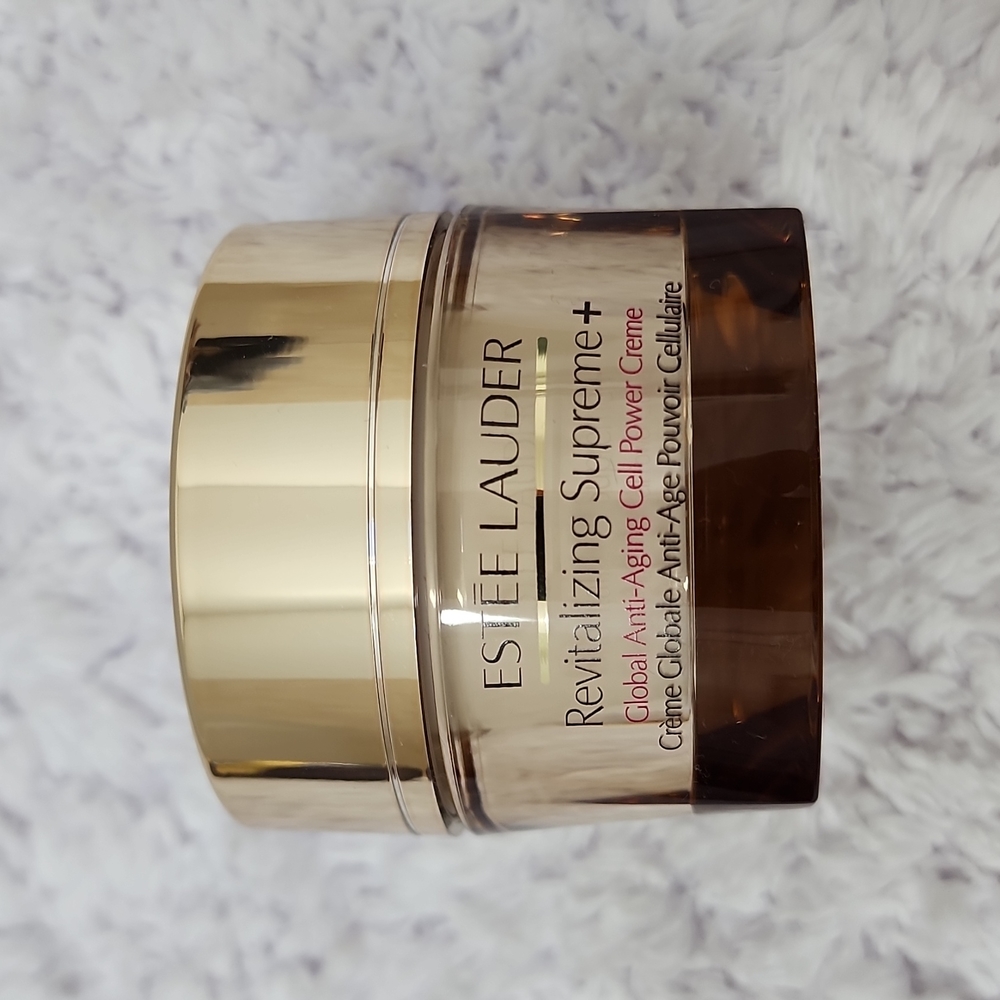 ESTEE LAUDER Revitalizing Supreme +